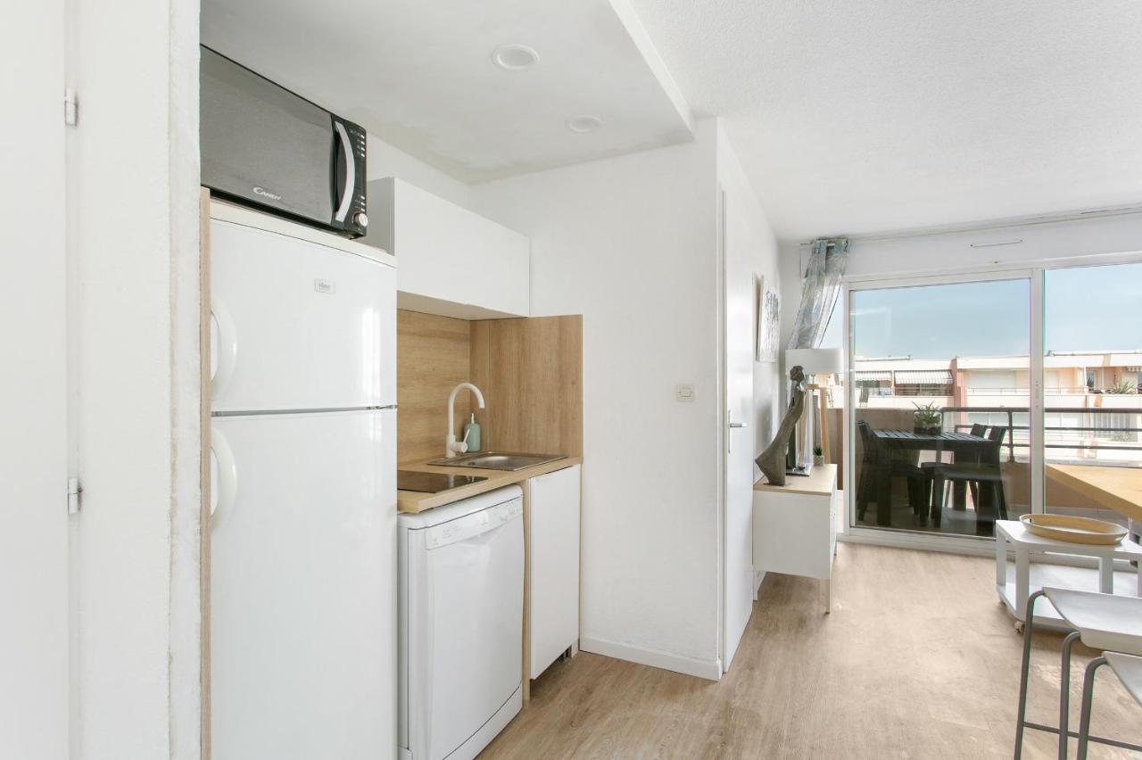 Appartement T3 Terrasse Vue Sur Mer, Piscine, Parking, Wifi Et Clim Sete Exterior photo
